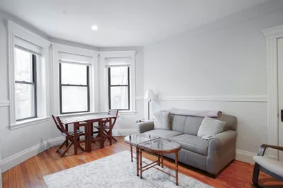 51 Park Dr #10