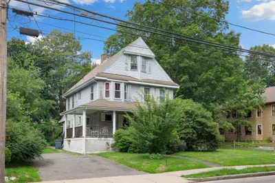 277 Summer Ave