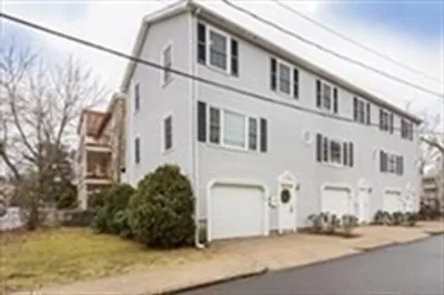 16 Plainfield St #16 1