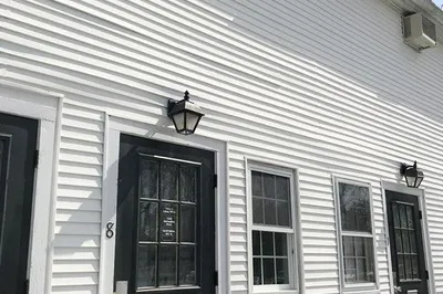8-10 Essex St #8