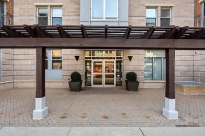 16 Miner St #603 1