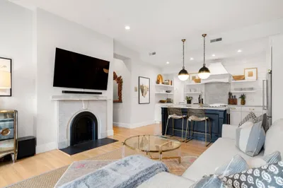 42 W. Newton St #3-20 1