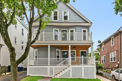 18 Laurel St #18 1