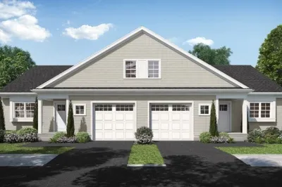 5 Eagle Brook Blvd #52