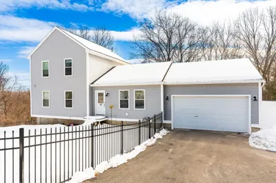 26 Lower Westfield Rd