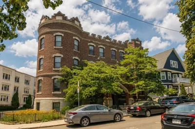 61 Quint Ave #2 1