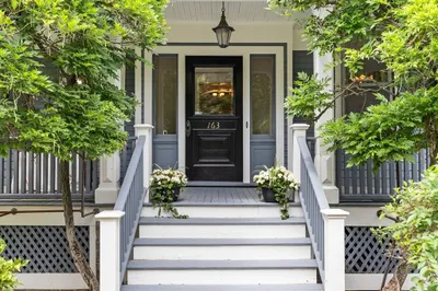 163 Lincoln Street