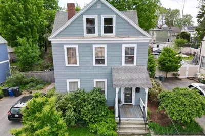 14 Forest Avenue