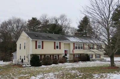 52 Ward St 1