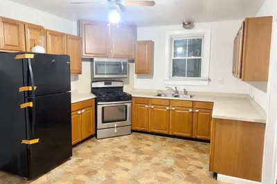 26 Charles St #2 1