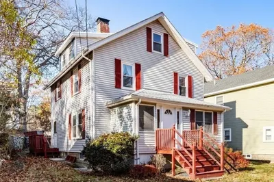 227 Essex Ave 1
