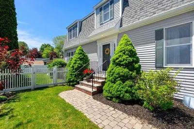 17 Fenmere Avenue
