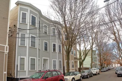 6 Bristol St #4