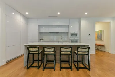 201 W. Brookline #103