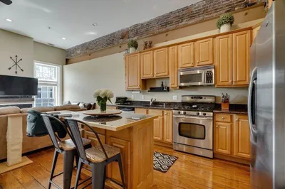 141 Washington St #2 1