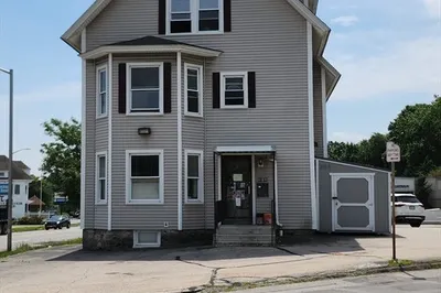 127 Institute Rd 1