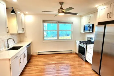 248 Pearl St #1