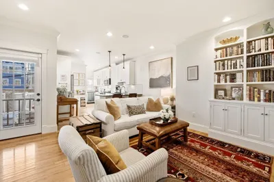 23 Trenton St #1