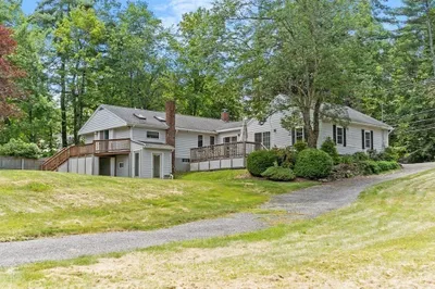110 New West Townsend Rd 1