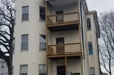 4 Oliver St 1
