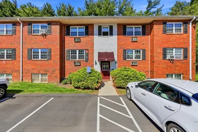 8 Maple Crest Cir #C 1