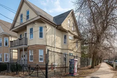 43-45 Grove Street