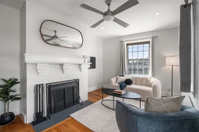 4 Washington Ave #18 1