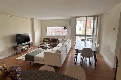 872 Massachusetts Ave #501 1