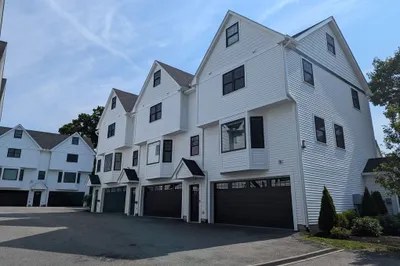 178 South St #8 1