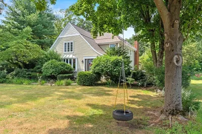 388 Franklin St 1