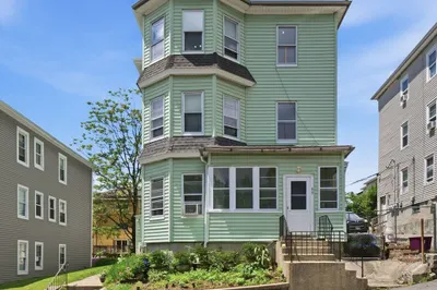 89 Gage Street