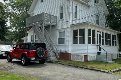 32 Chestnut Ave #2