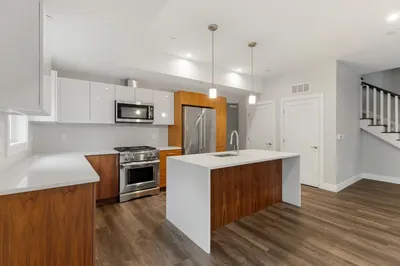 253 Walden St #259 1