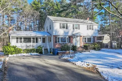 40 Maureen Drive