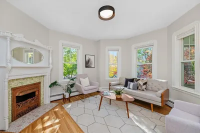 87 Holworthy St #2 1
