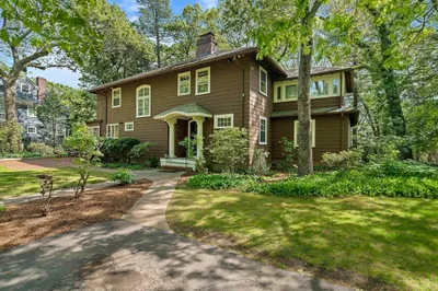 19 Ridge Rd