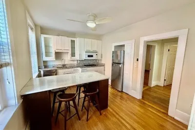164 Prince St #2
