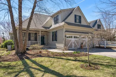 56 Summit Rd #5 1