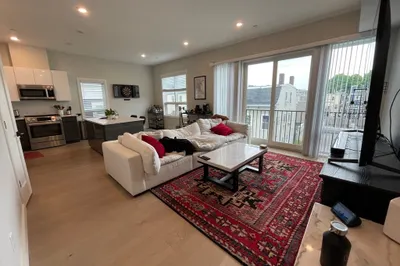 33-39 Ward St #10