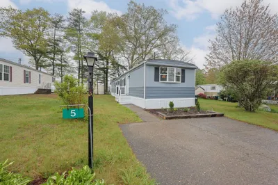 5 Debby Lane 1