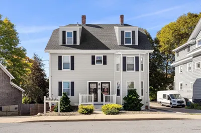 20-22 Lafayette Rd #1R 1