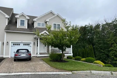 15 Ramsdell Way #25 1