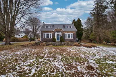 197 Rockland St 1