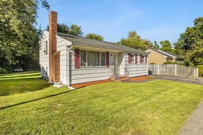 11 Boyden St #1 1