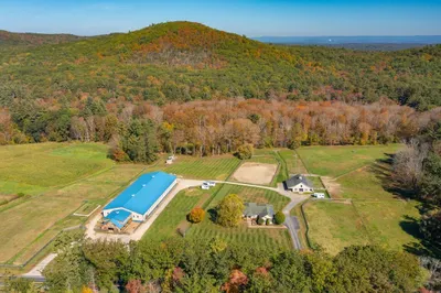 200 Easthampton Rd