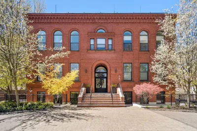 11 Wyman St #2A