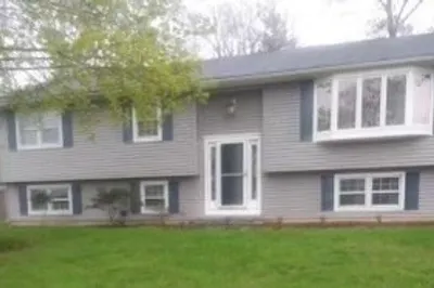 75 Dale Ave 1