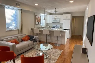 209 Commonwealth Ave #1