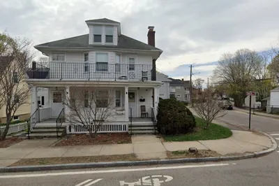89-91 Thacher St #2