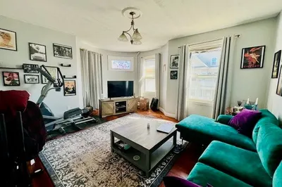 28 Clarkson St #2